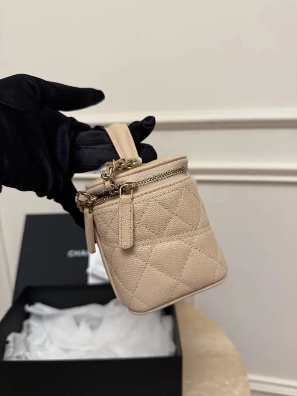 Classic CHANEL Bags: A Stylish and Versatile Choice for Elegance